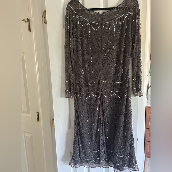 NWOT PISSARO NIGHTS GRAY BEADED GRAY DRESS SZ 6/8 Great Gatsby dress - Picture 6 of 6